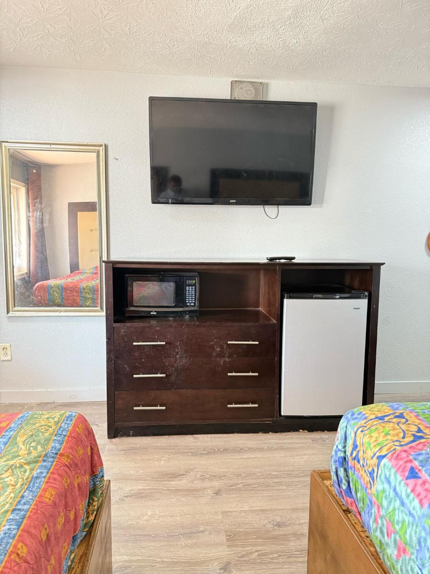 Blisspoint Inn Fka Motel 6T7 Indianapolis Kültér fotó